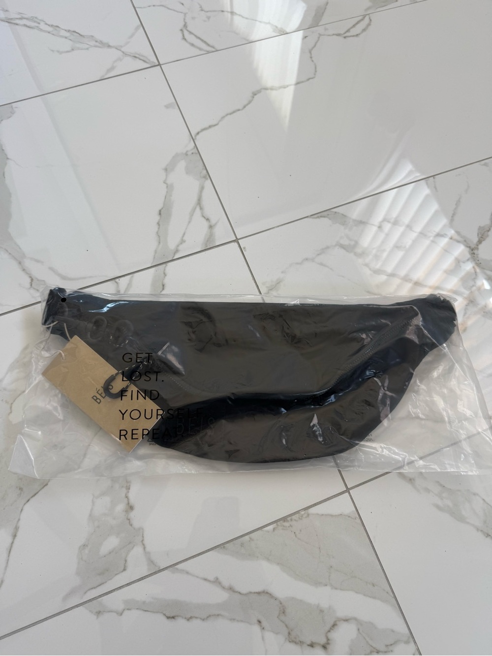 NWT BEIS The Sport Pack in Black - Picture 2 of 4